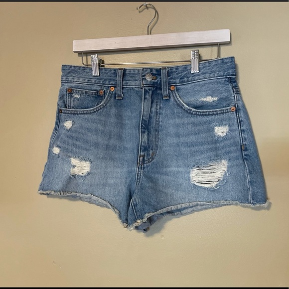 Madewell Relaxed Denim Shorts - Picture 2 of 6